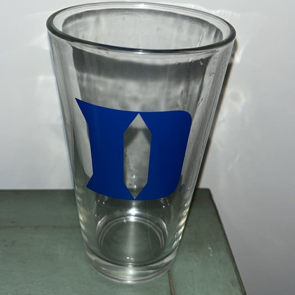 Collector Duke University Blue Devils 16oz clear pint glass beer brewery